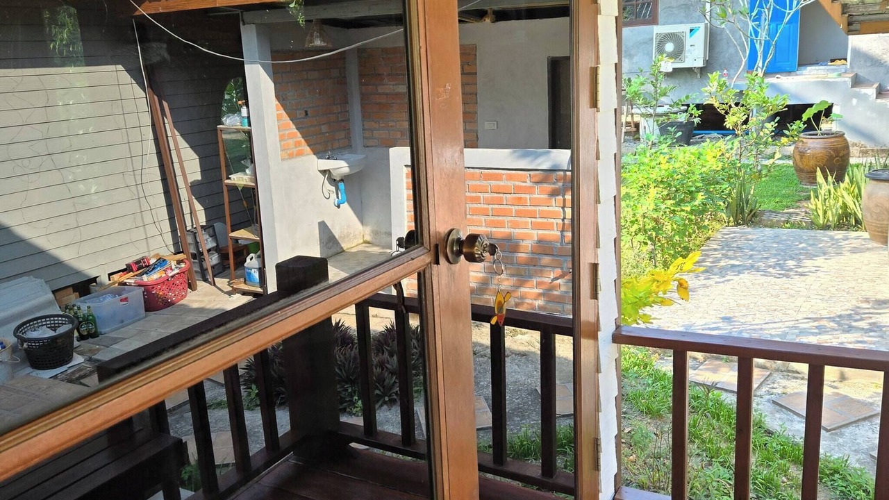 Photo of Patio Balcony in Ao Luek