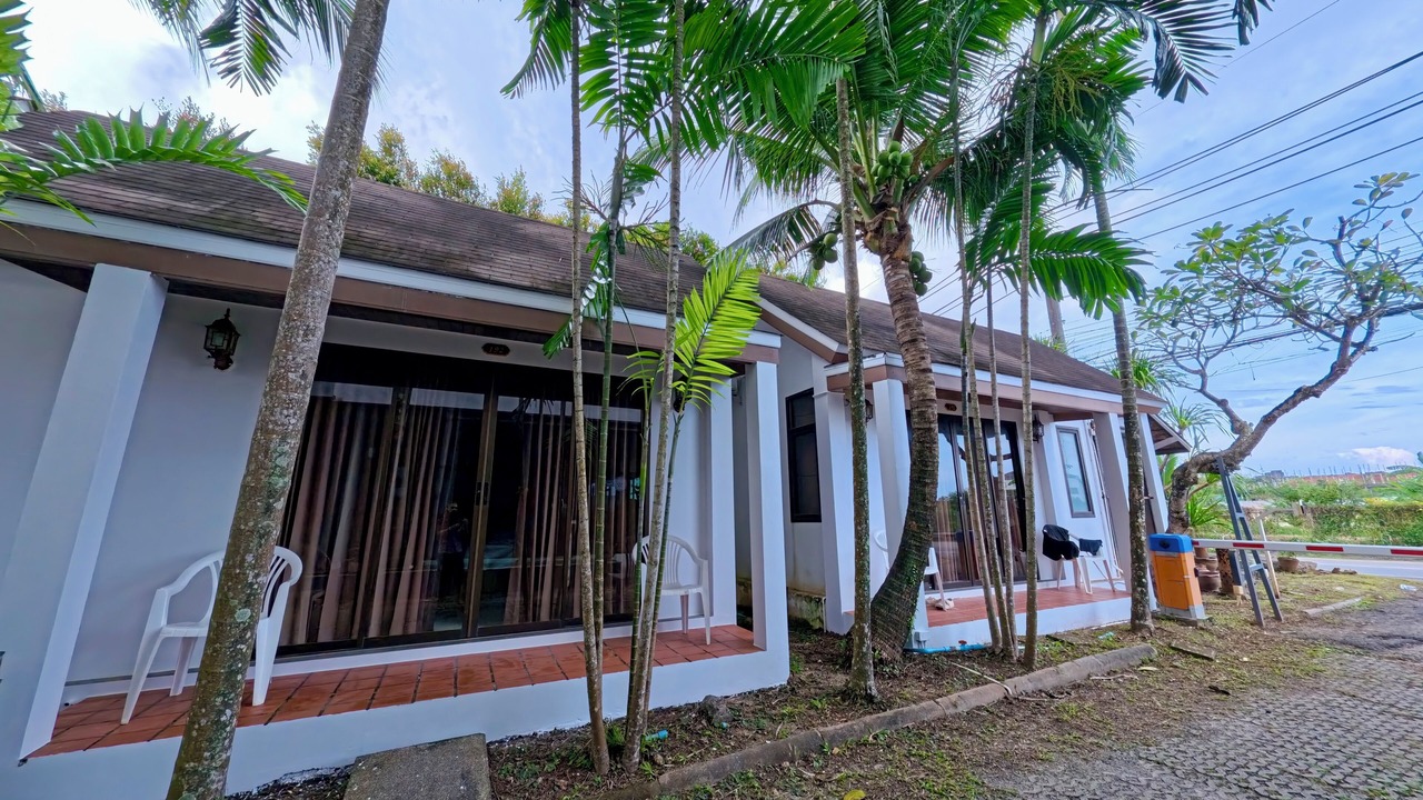 Photo of Bedroom in Chalong