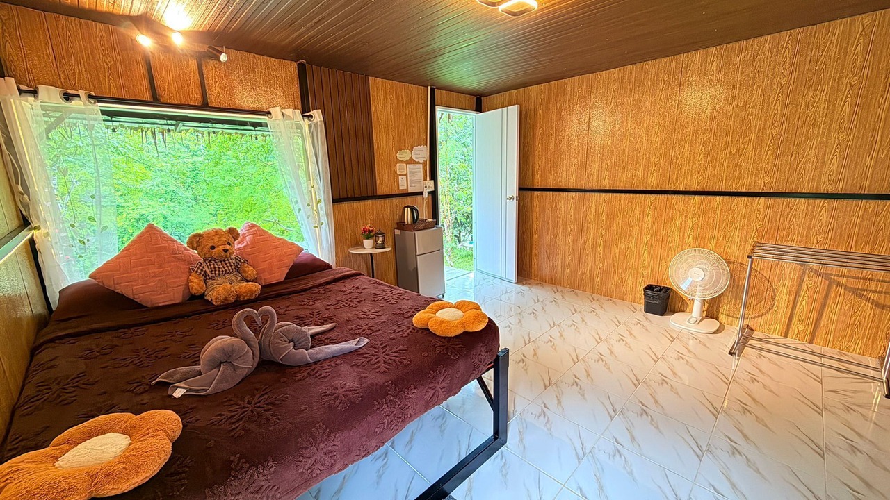 Photo of Bedroom in Khlong Sok