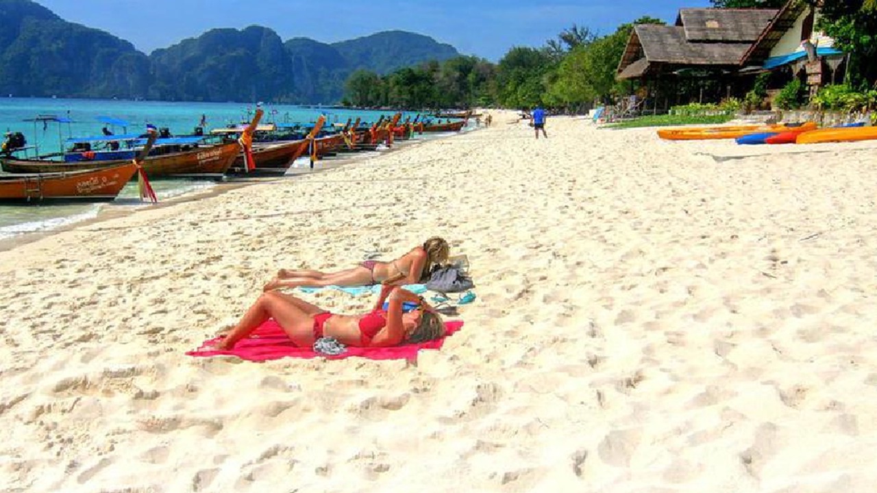 Photo of Others in Ko Phi Phi