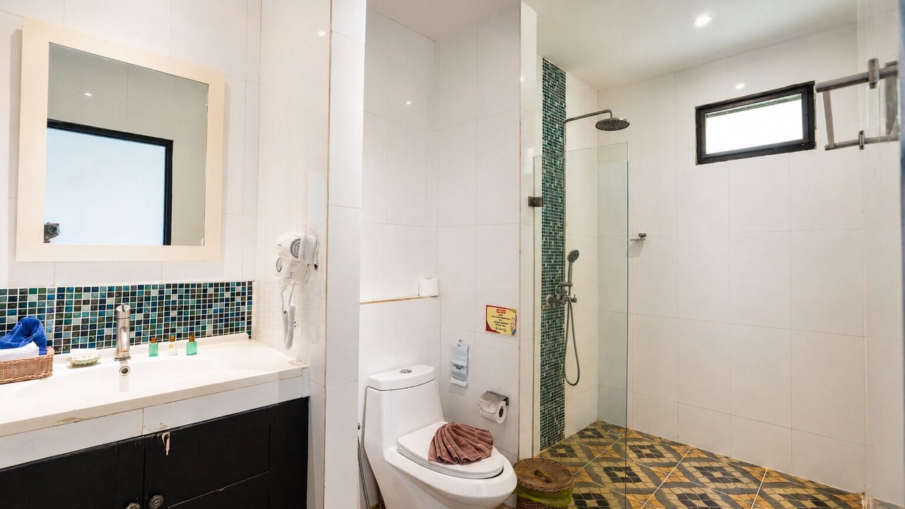 Photo of Bathroom in Ko Phi Phi