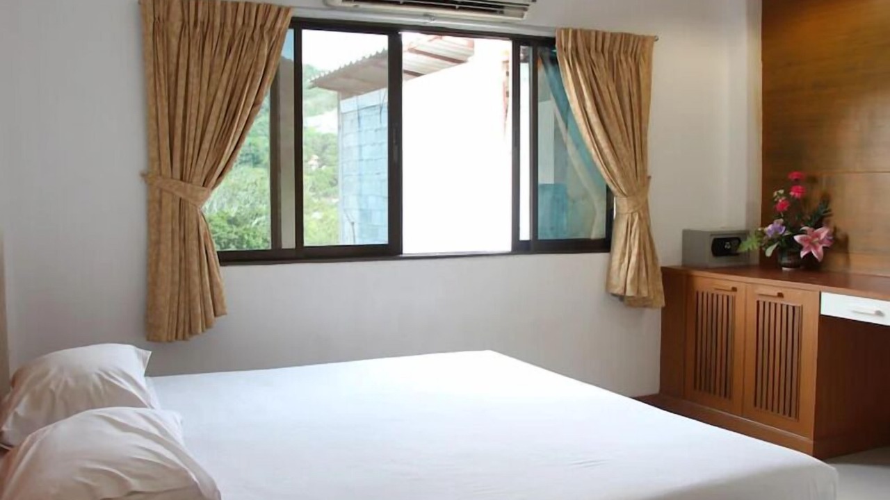 Photo of Bedroom in Karon