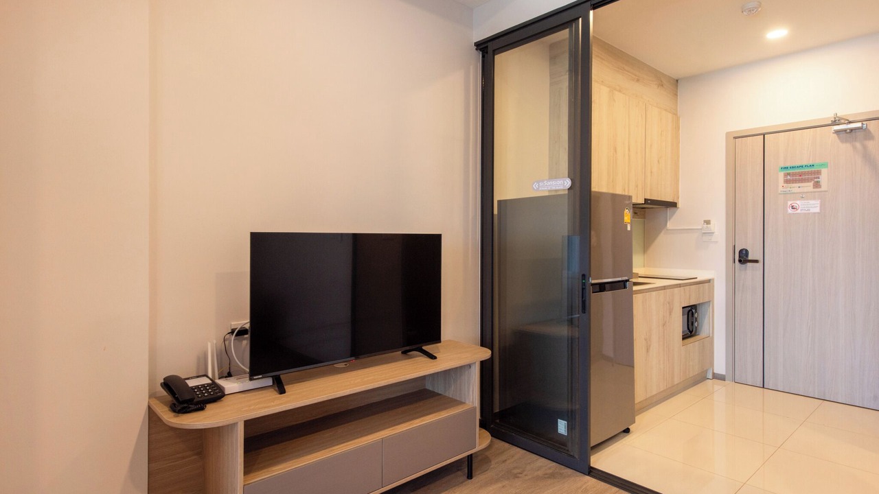 Photo of Bedroom in Salaya