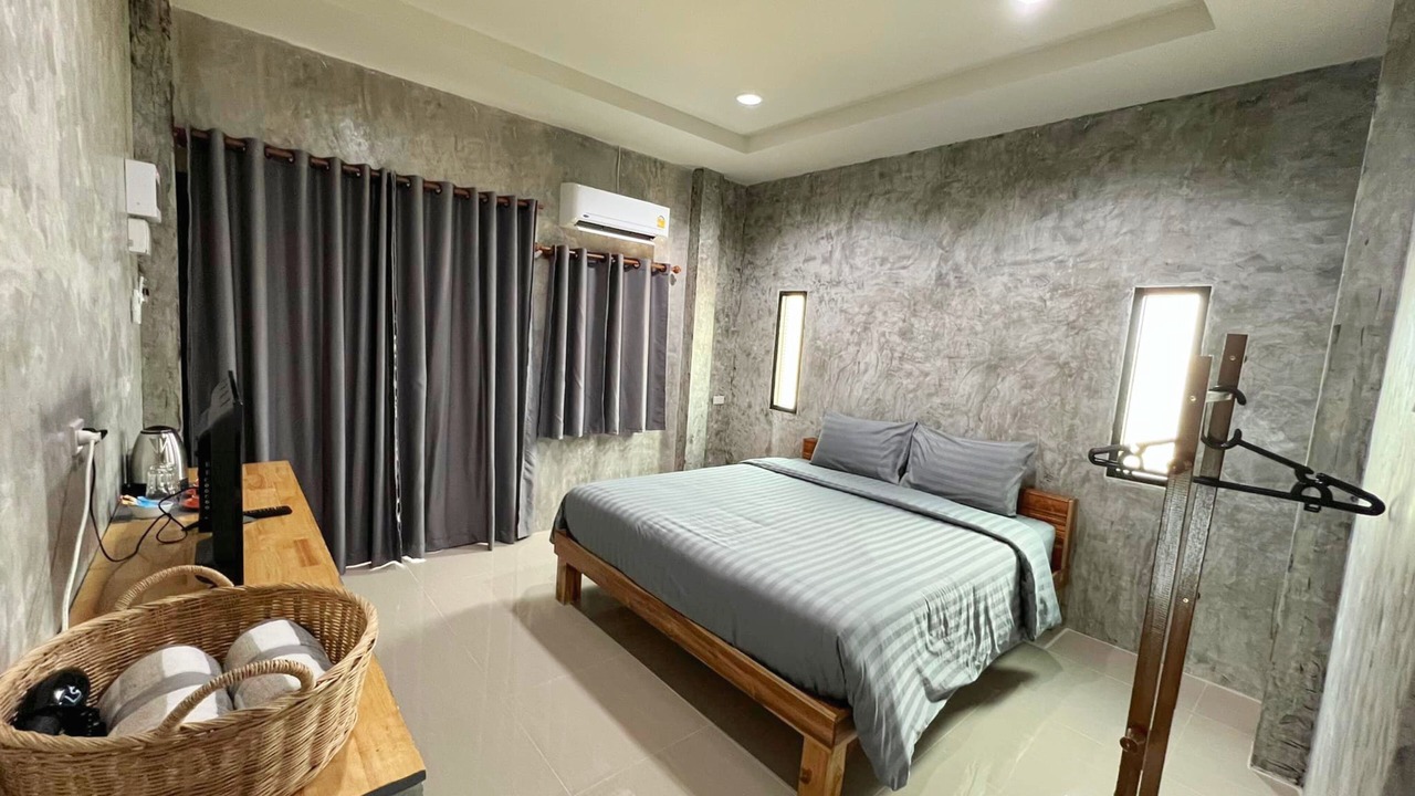 Photo of Bedroom in Koh Lan
