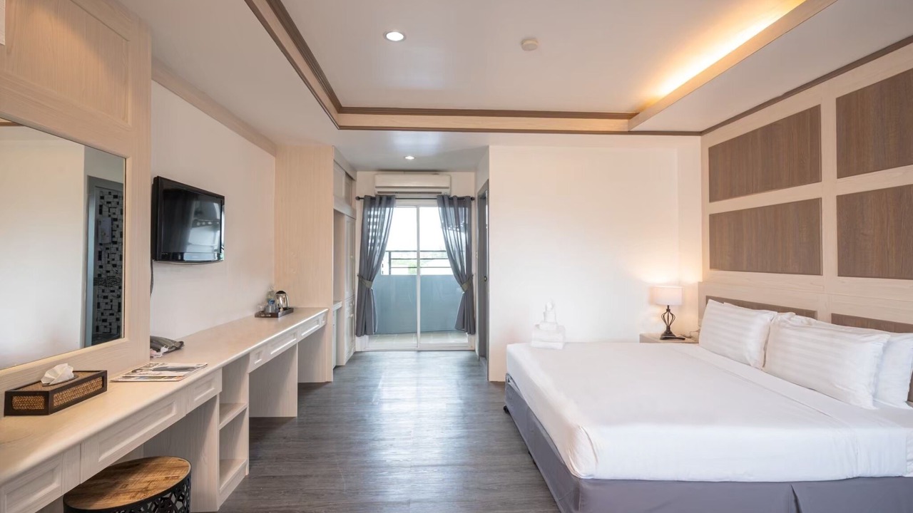 Photo of Bedroom in Talat Nuea
