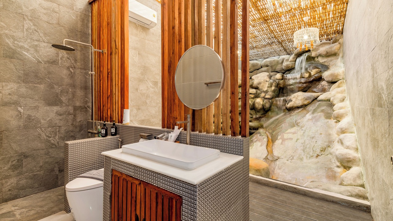 Photo of Bathroom in Sichon