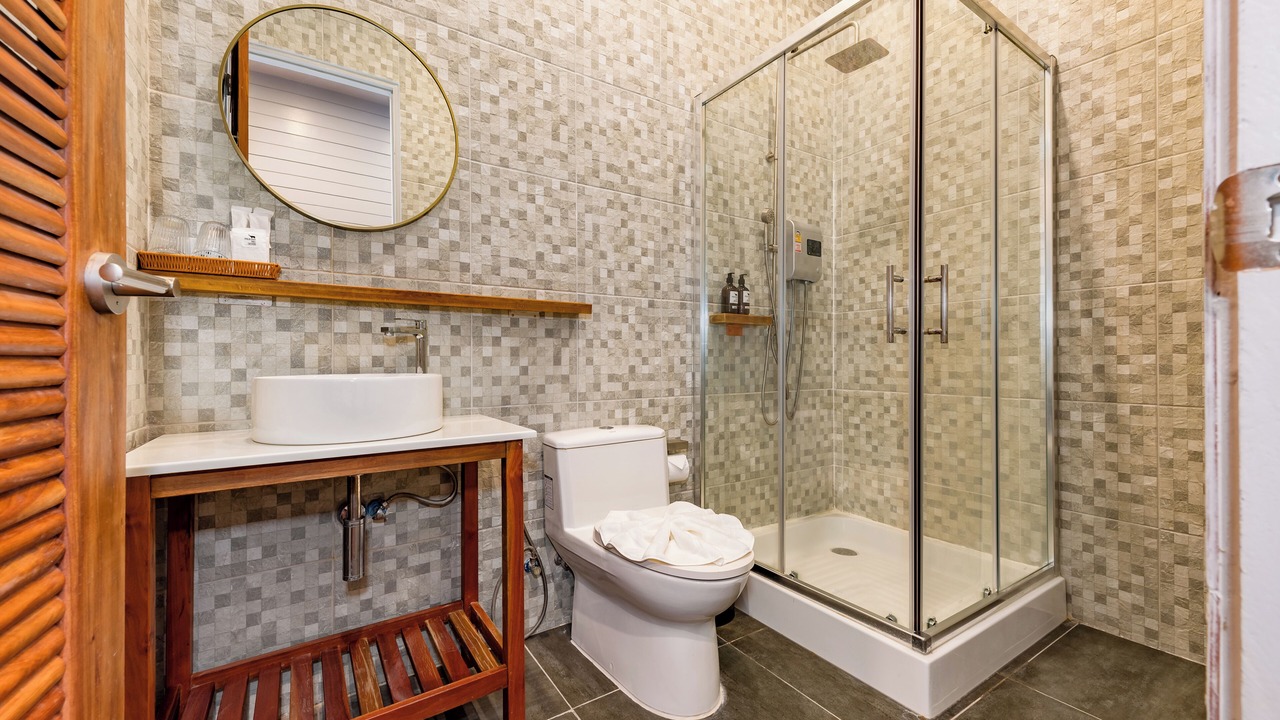 Photo of Bathroom in Sichon