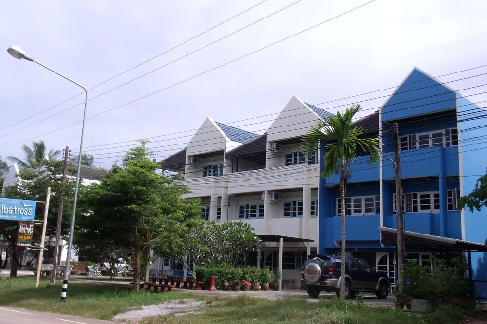 Photo of Outdoor in Saphli