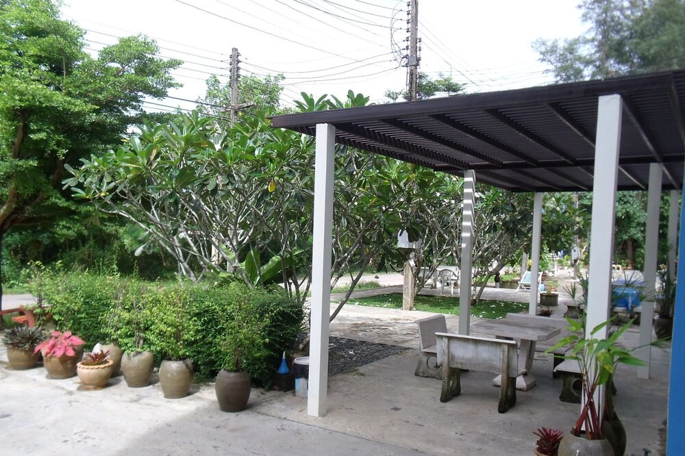 Photo of Outdoor in Saphli
