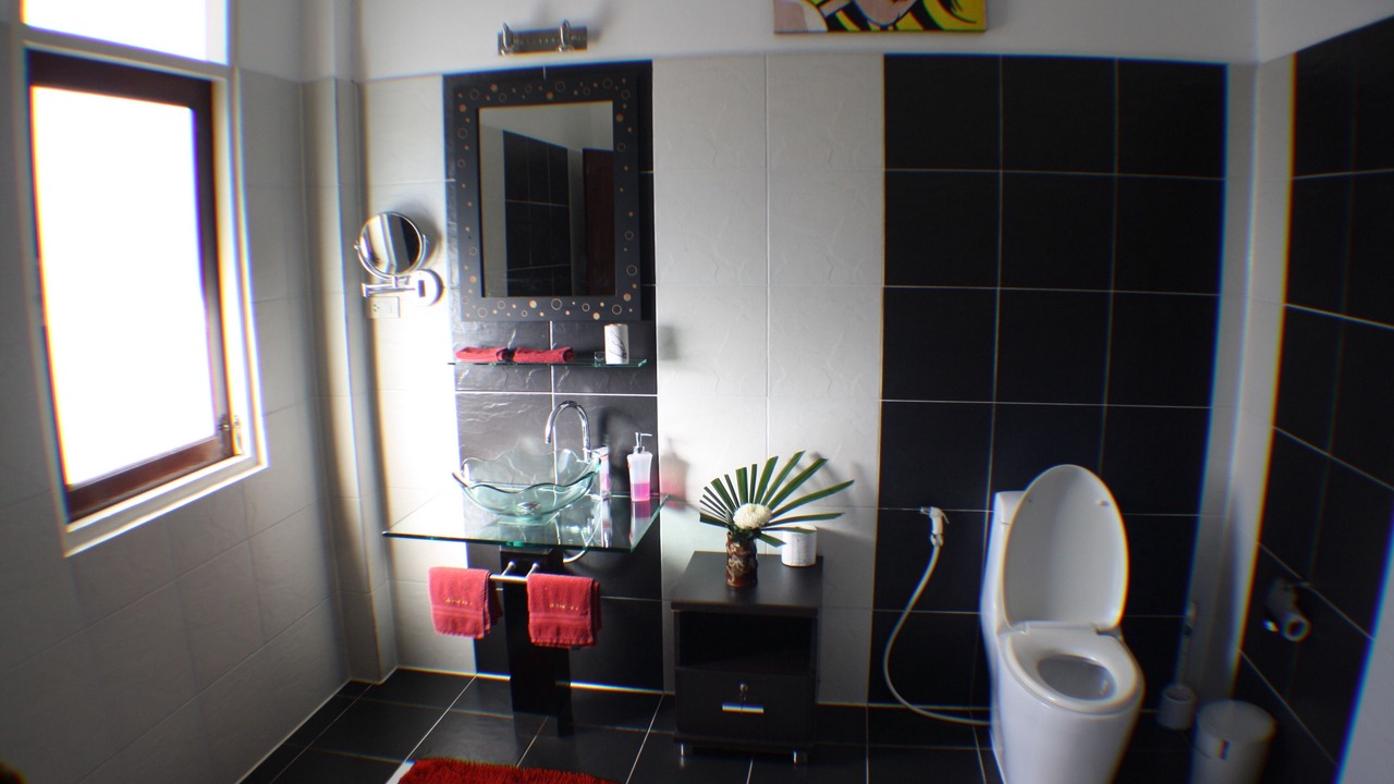 Photo of Bathroom in Sathing Phra