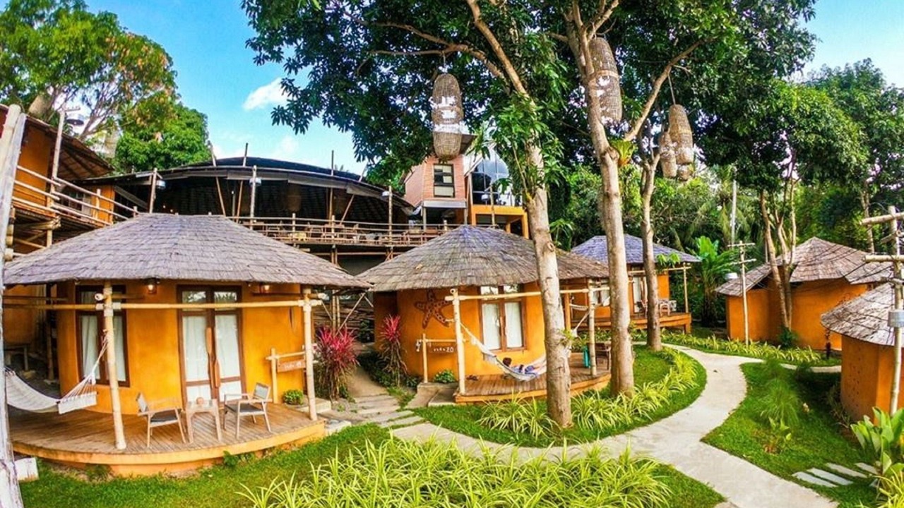 Photo of Bedroom in Ang Thong