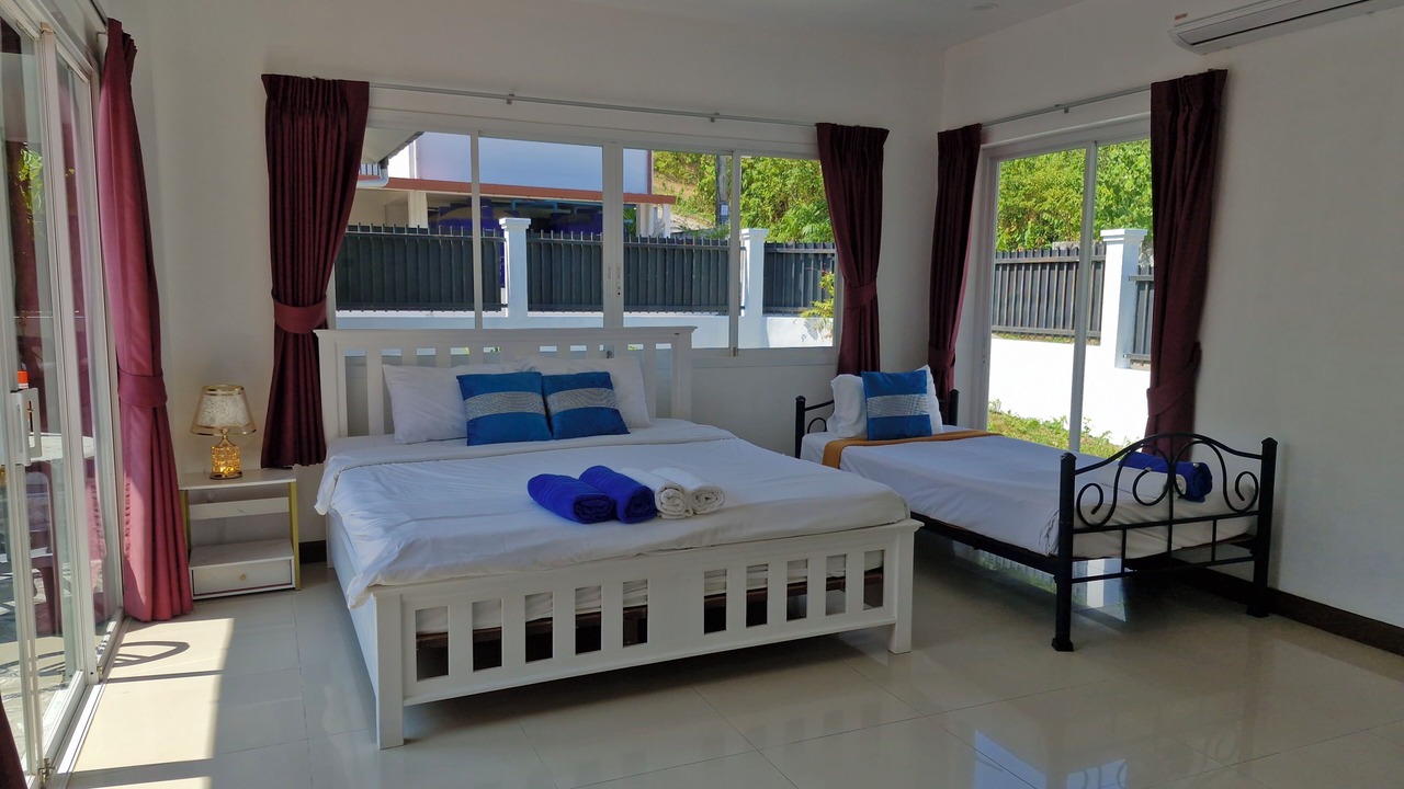 Photo of Bedroom in Chalong