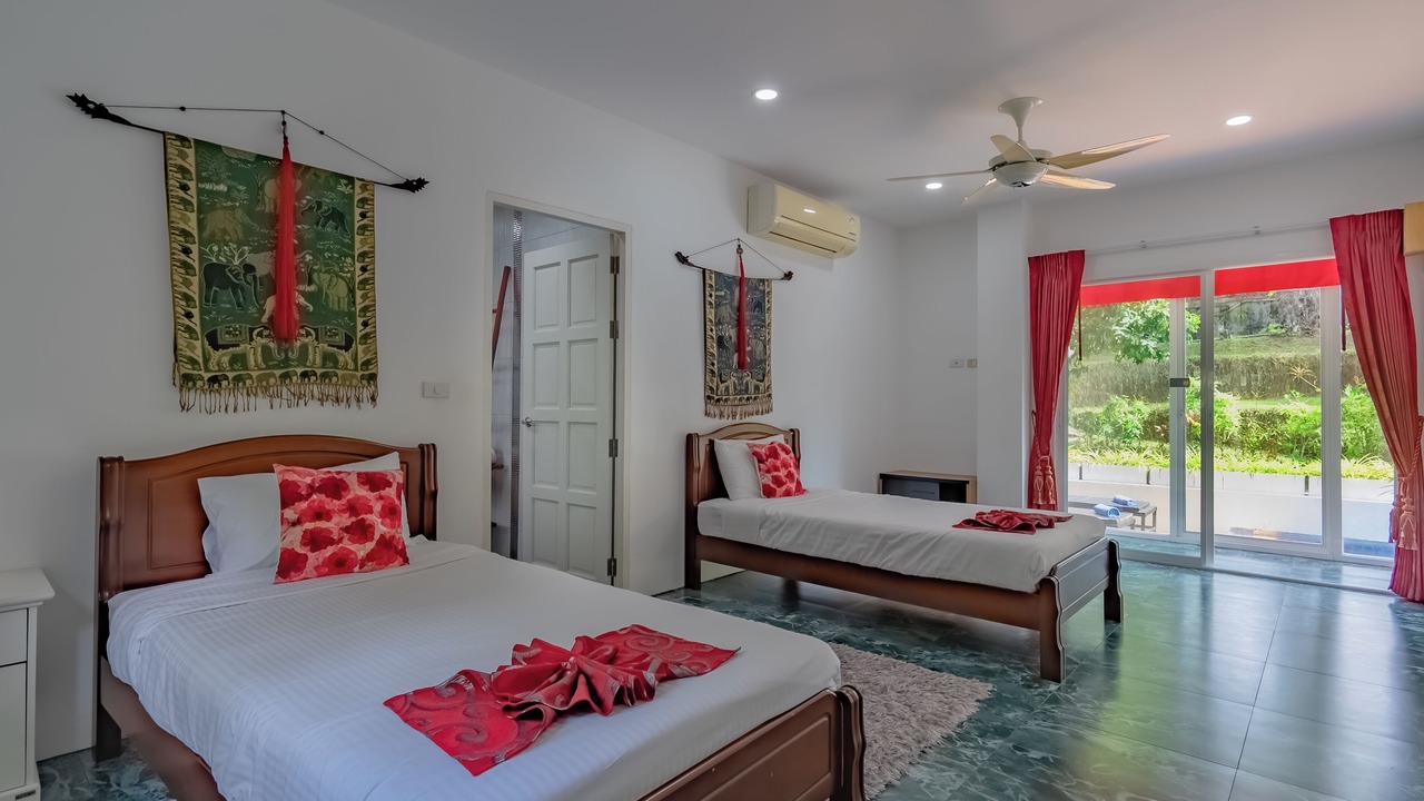 Photo of Bedroom in Chalong