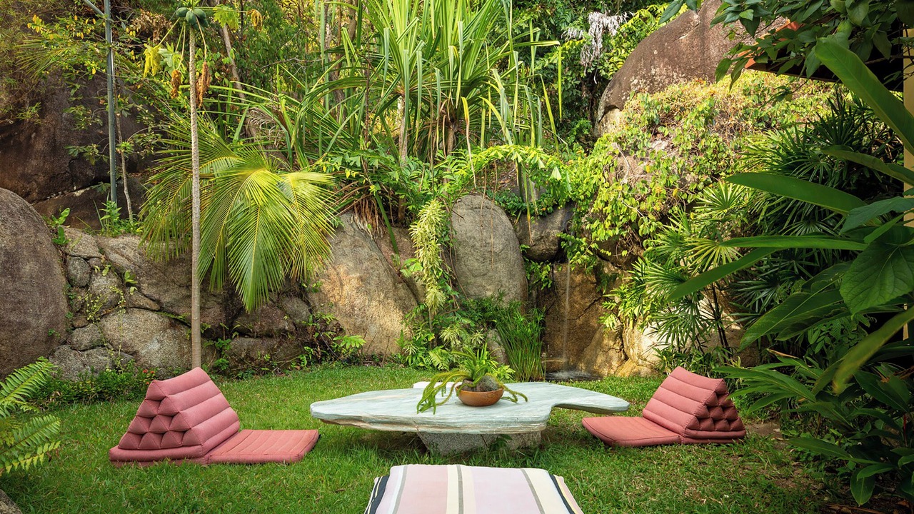 Photo of Outdoor in Laem Set
