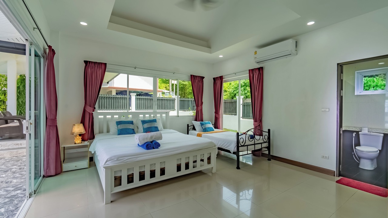 Photo of Bedroom in Chalong