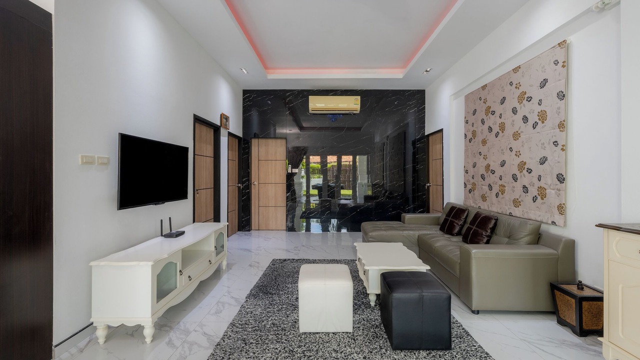 Photo of Livingroom in Hin Lek Fai