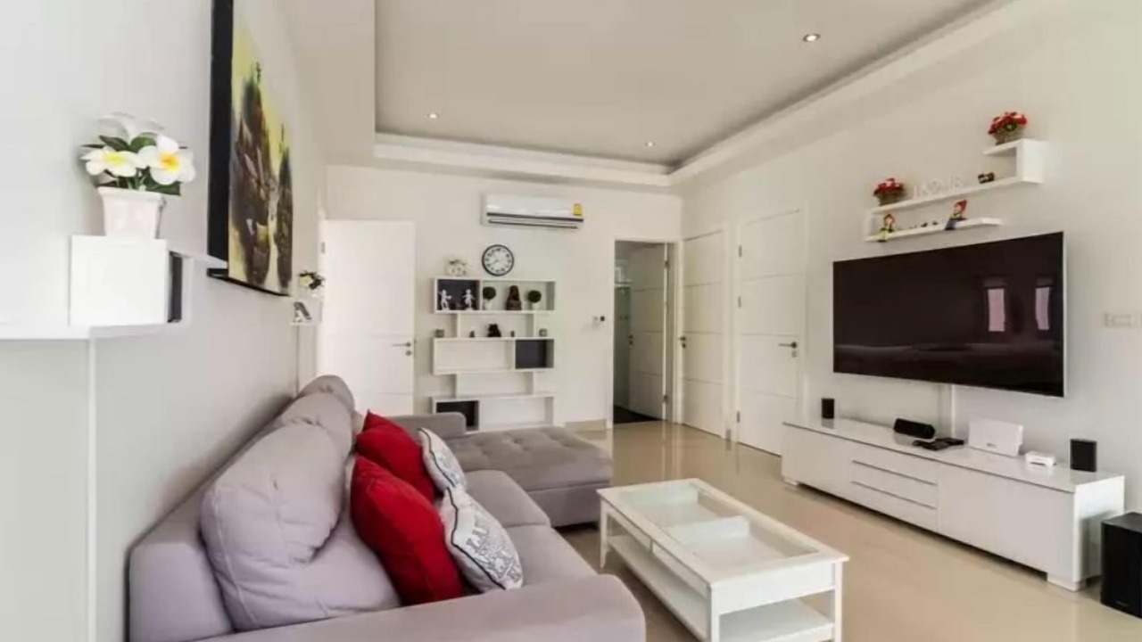 Photo of Livingroom in Hin Lek Fai