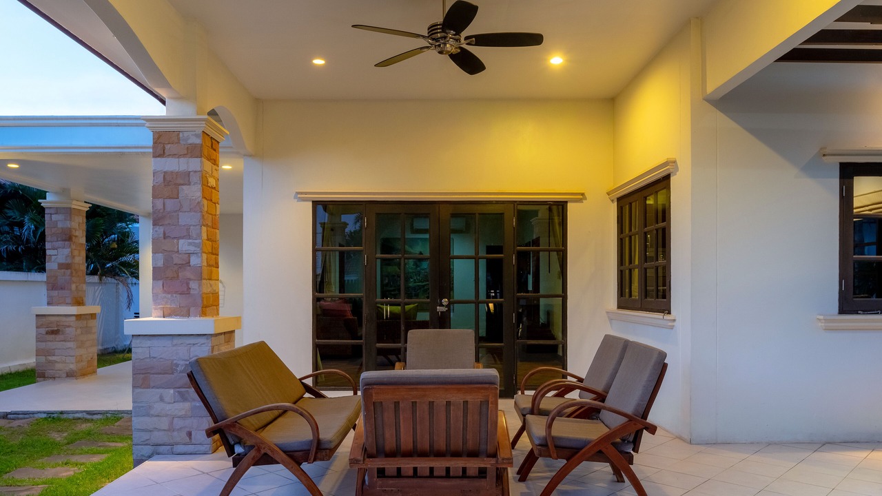 Photo of Patio Balcony in Hin Lek Fai