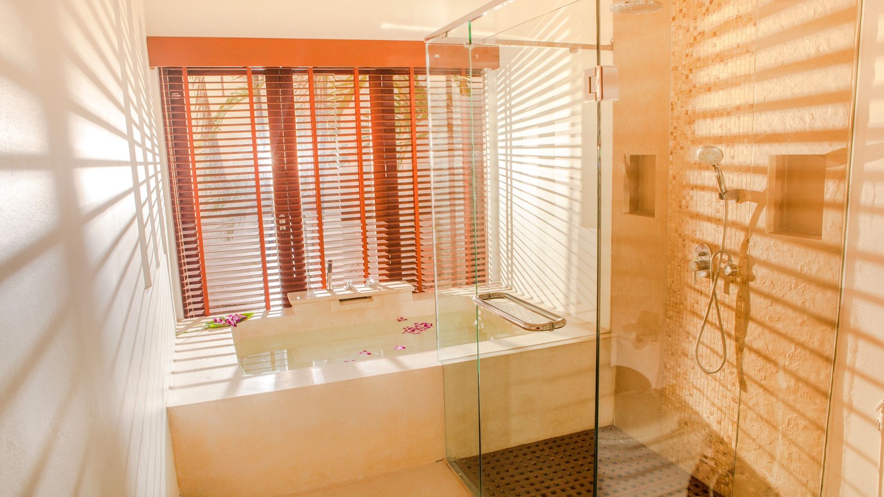 Photo of Bathroom in Hua Thanon