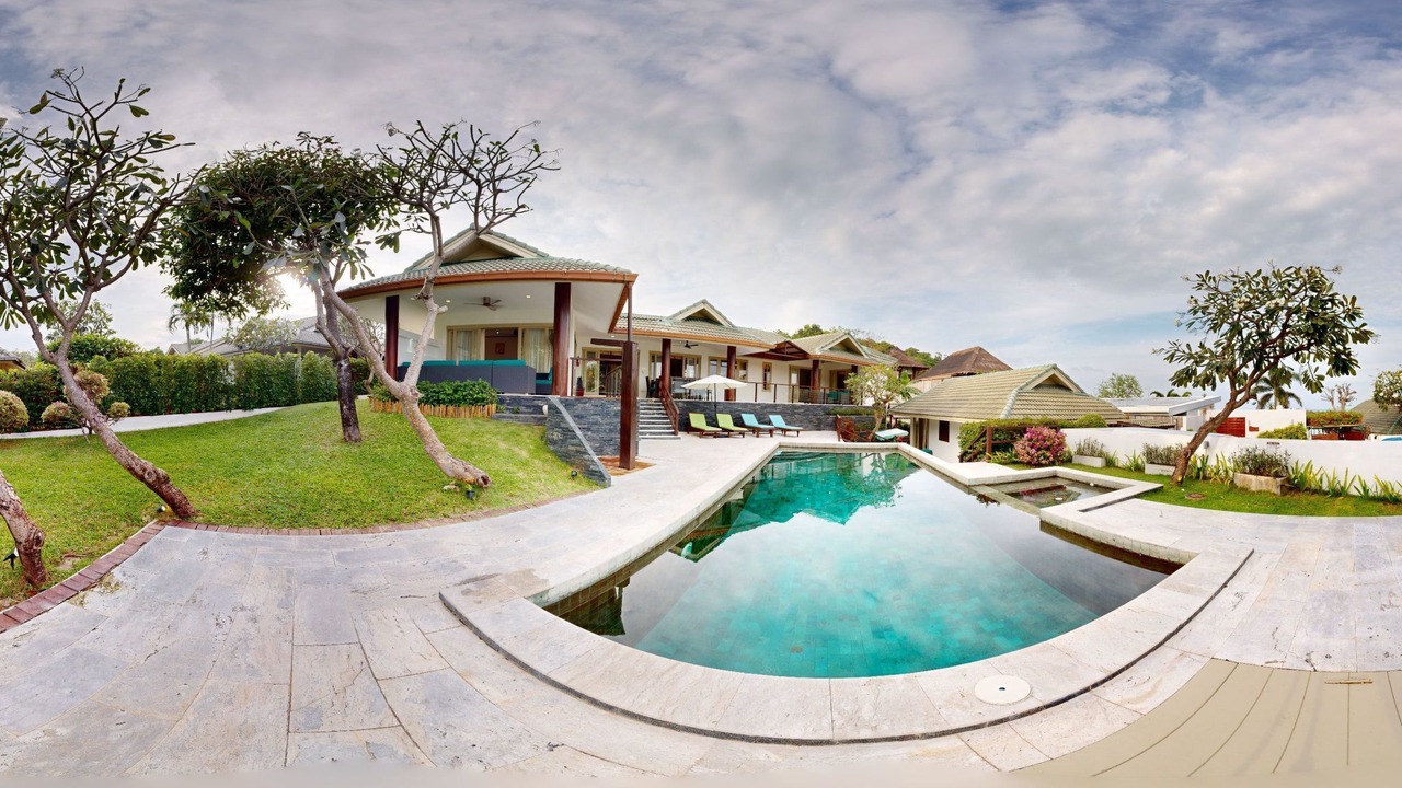 Photo of Outdoor in Moo 5