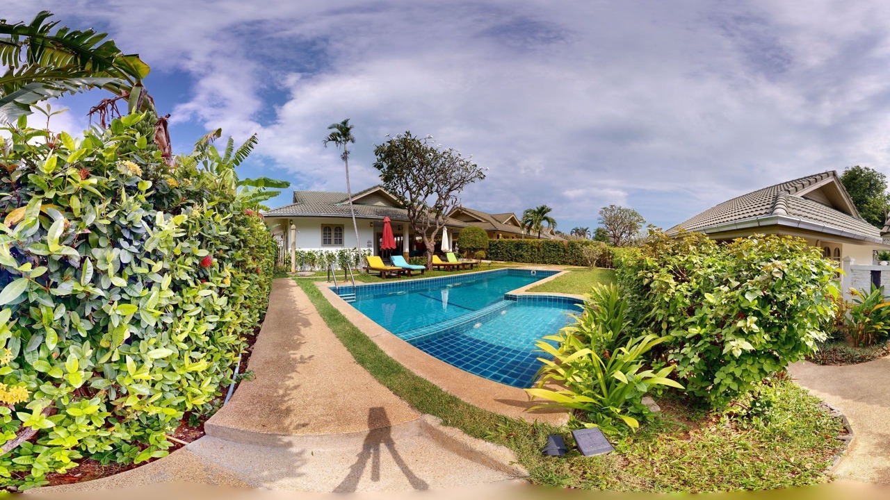 Photo of Outdoor in Moo 5
