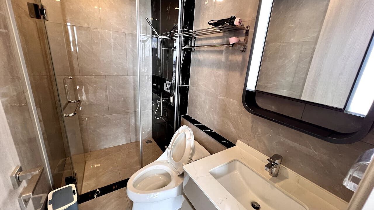 Photo of Bathroom in Rama 9