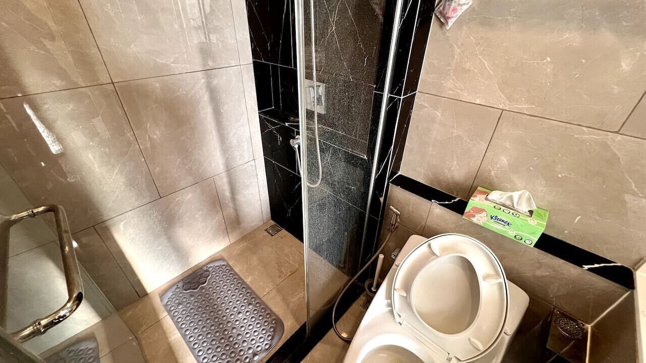 Photo of Bathroom in Rama 9