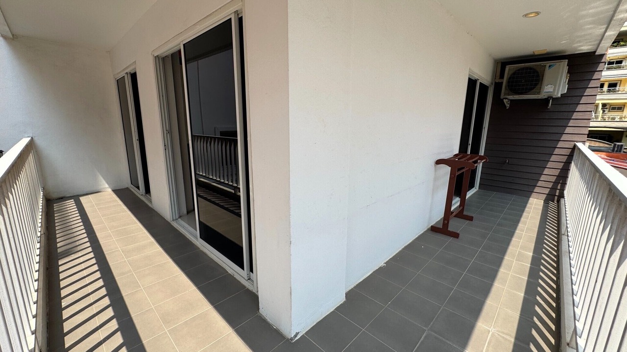 Photo of Patio Balcony in Pratumnak Hill