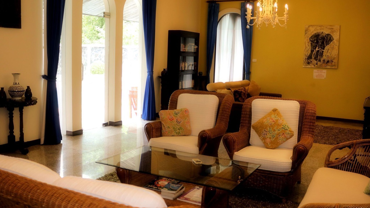 Photo of Livingroom in Chalong