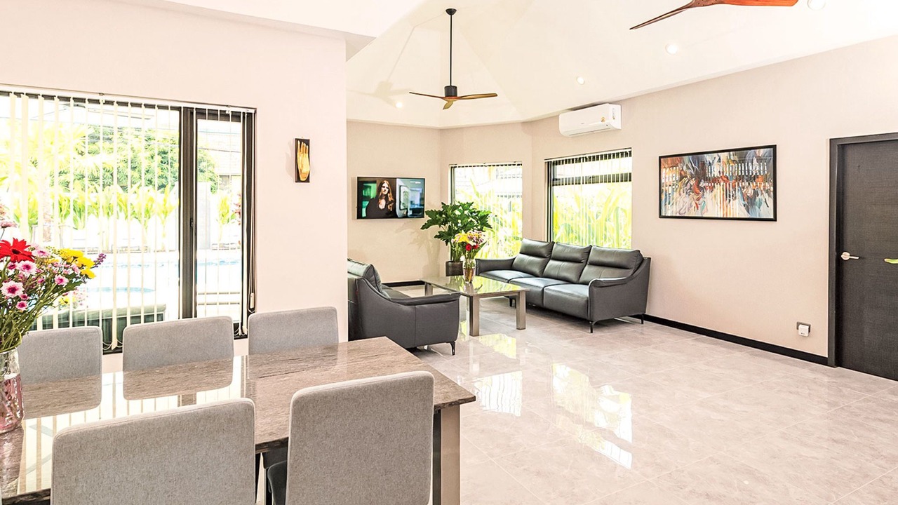Photo of Livingroom in Nong Prue