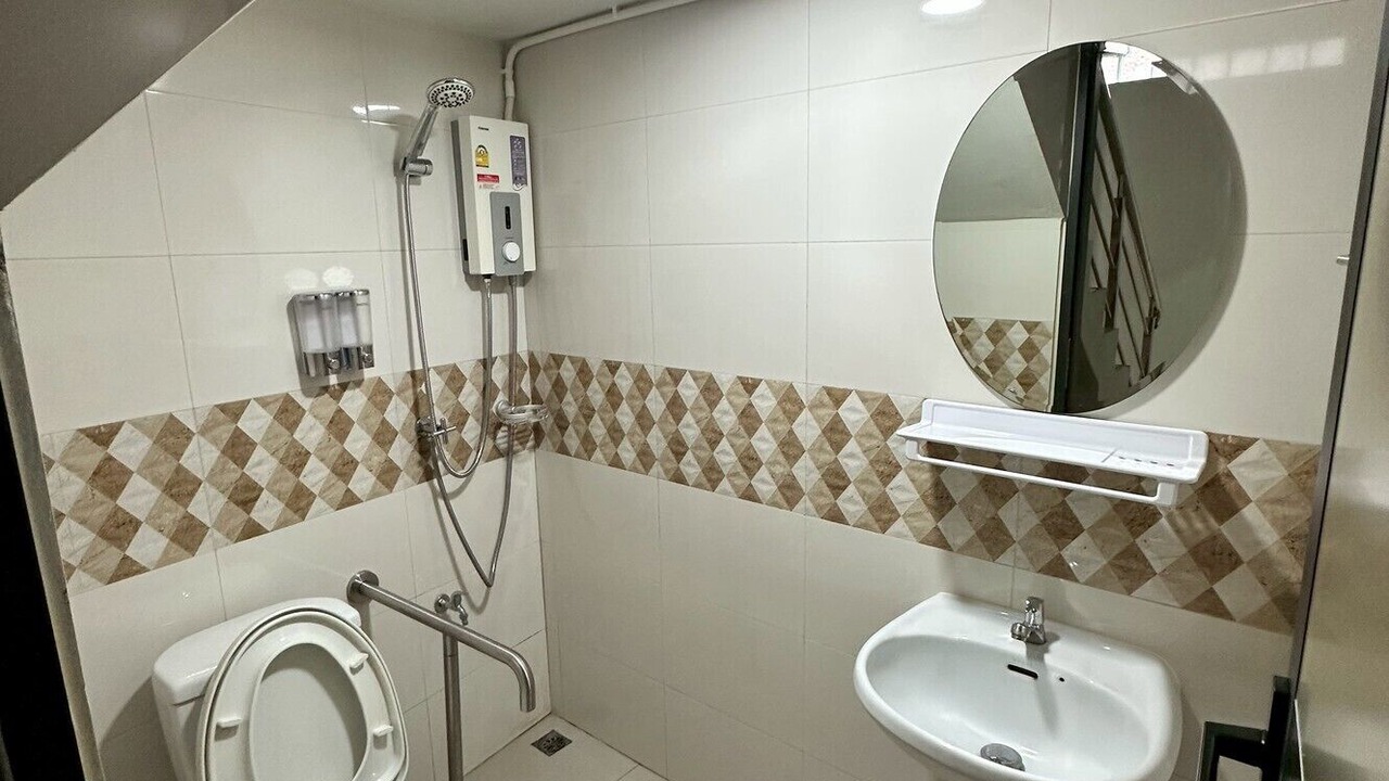 Photo of Bathroom in Downtown Hat Yai