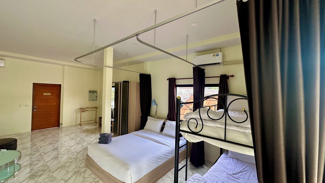Photo of Bedroom in Kata