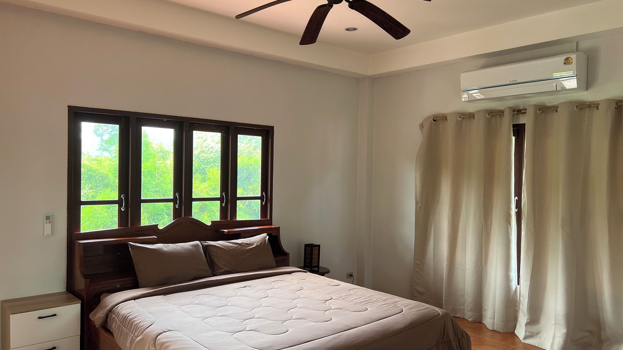 Photo of Bedroom in Taling Ngam