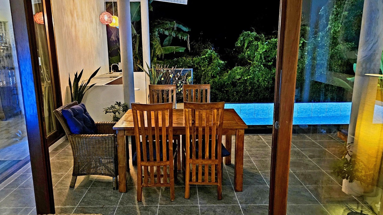 Photo of Outdoor in Maret