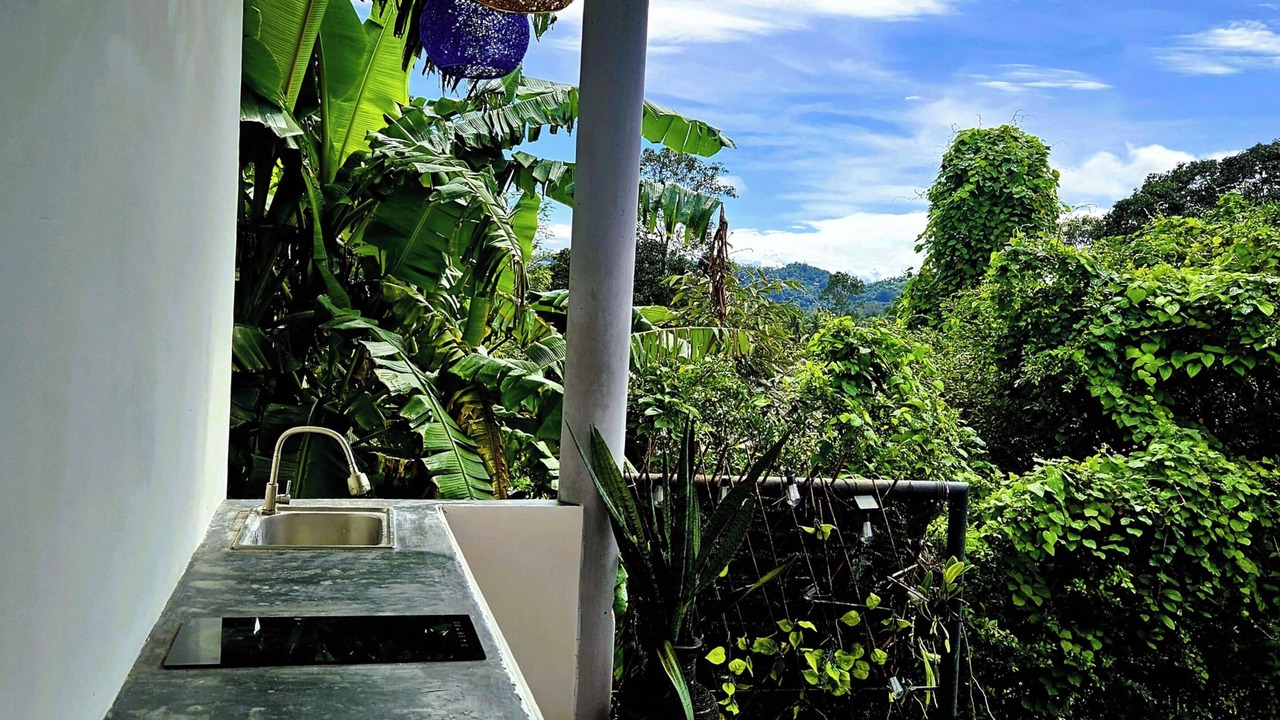 Photo of Patio Balcony in Maret