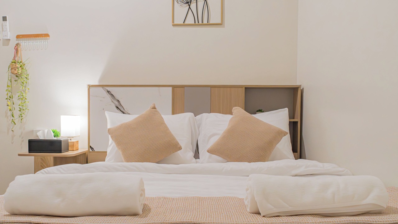 Photo of Bedroom in Pom Prap Sattru Phai