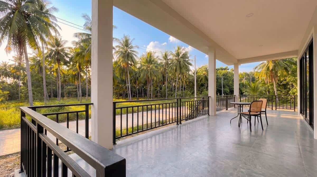 Photo of Patio Balcony in Srithanu
