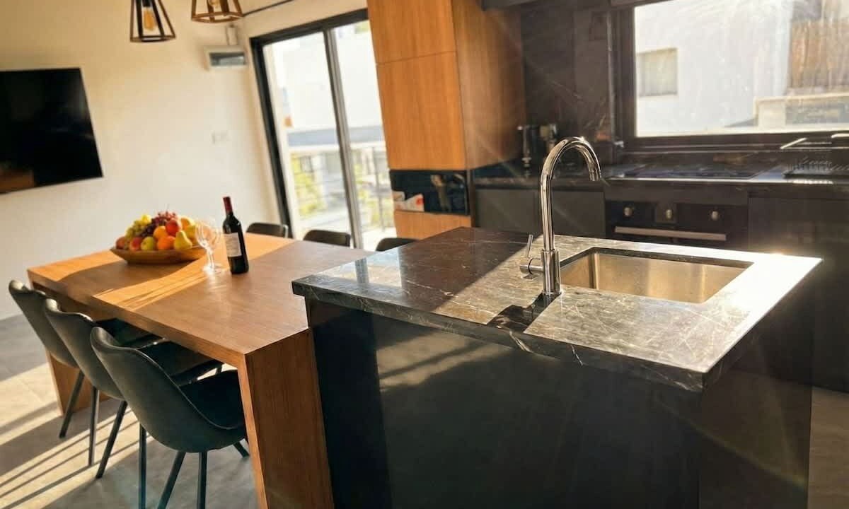 Photo of Kitchen in Srithanu