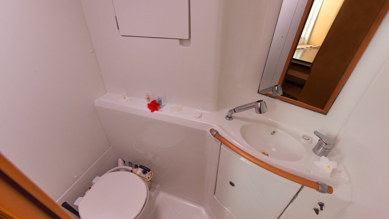 Photo of Bathroom in Salak Kok