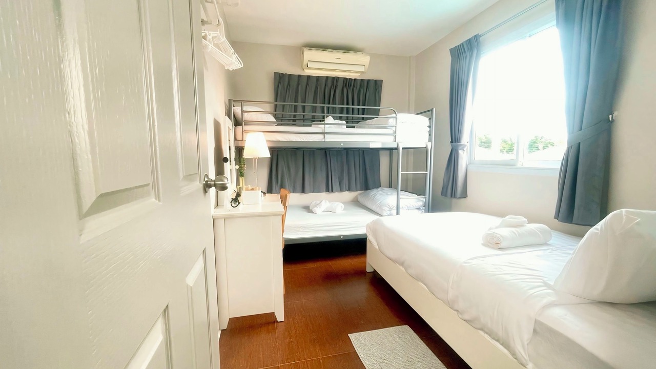Photo of Bedroom in Warin Chamrap
