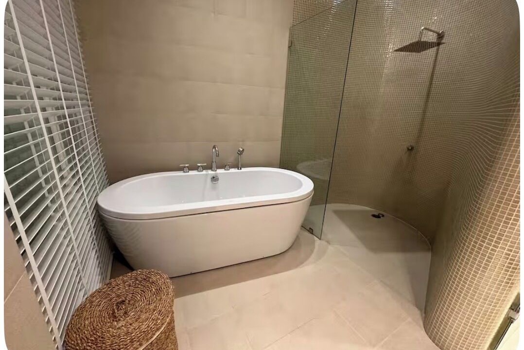 Photo of Bathroom in Koh Kaew