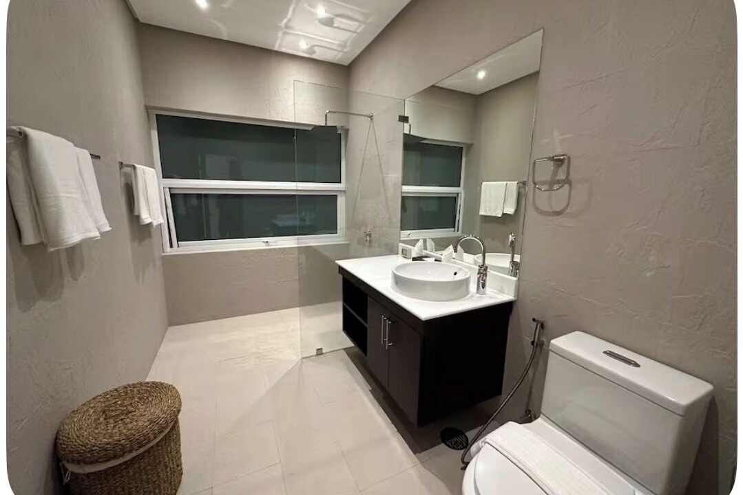Photo of Bathroom in Koh Kaew