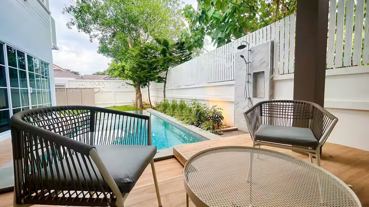 Photo of Patio Balcony in Si Sunthon