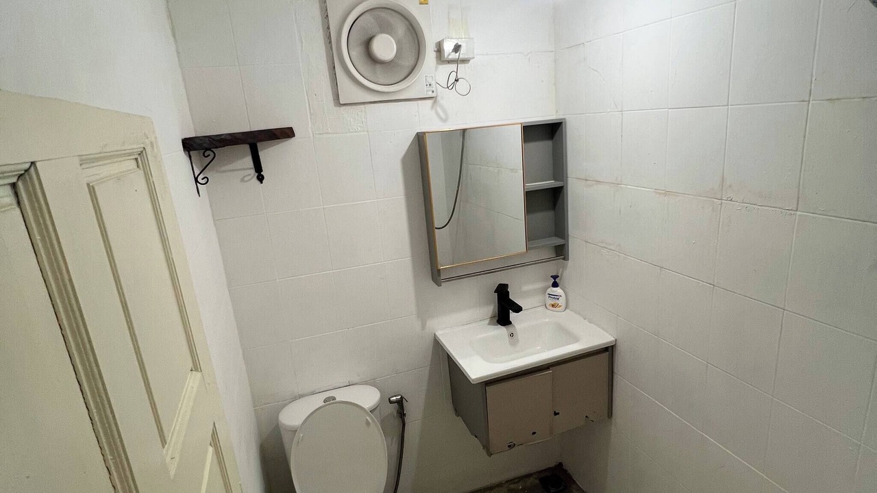 Photo of Bathroom in Maret