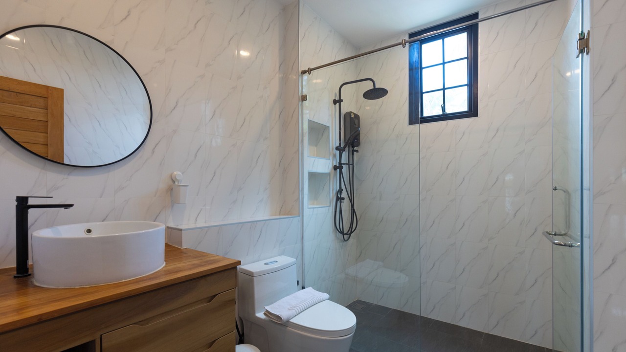 Photo of Bathroom in Chaloklum