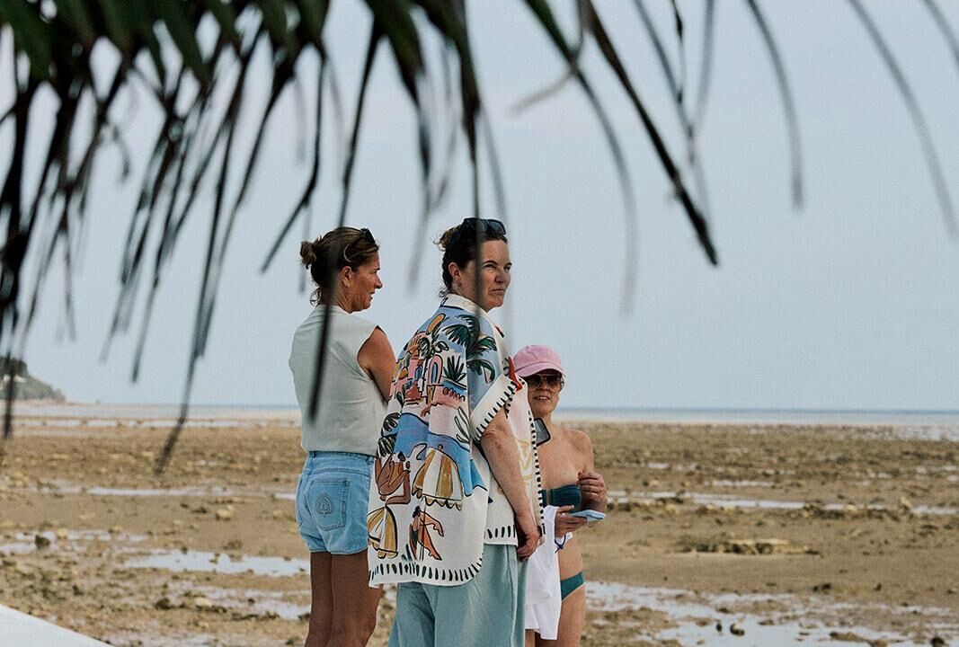 Photo of Others in Laem Set