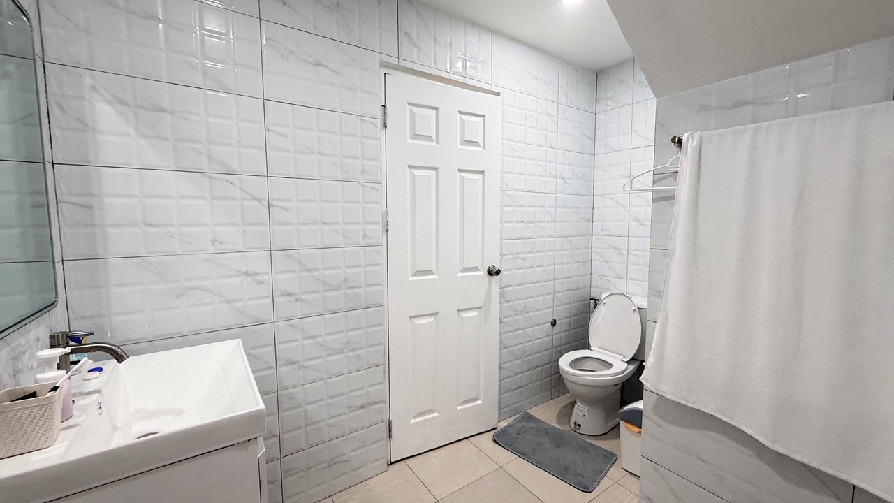 Photo of Bathroom in Pa Klok