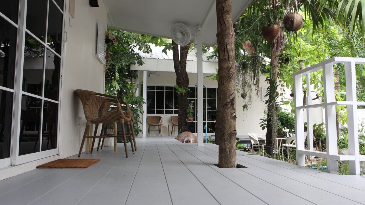 Photo of Patio Balcony in Lat Krabang