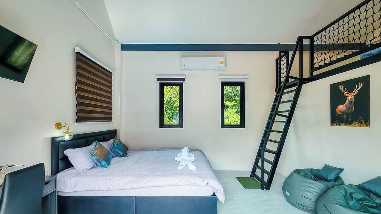 Photo of Bedroom in Phrom Khiri