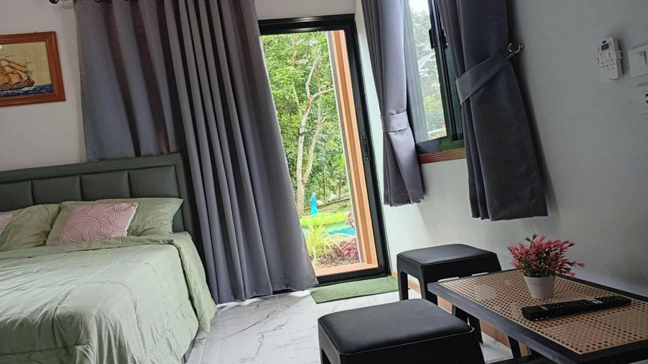 Photo of Bedroom in Phrom Khiri